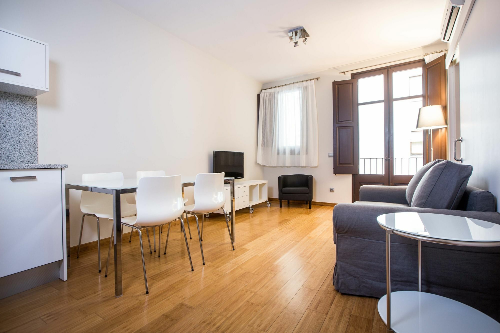 Girona Housing Ginesta 9 Leilighet Eksteriør bilde